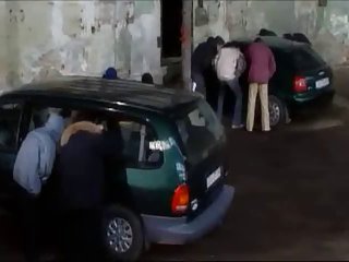 Гей извращенец трахает его член секс видео первый анал