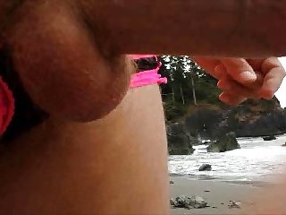 Красавица в коротких порно видео анального секса шортах позирует перед камерой, медленно раздевается, выставляя свои прелести на показ и страстно мастурбирует